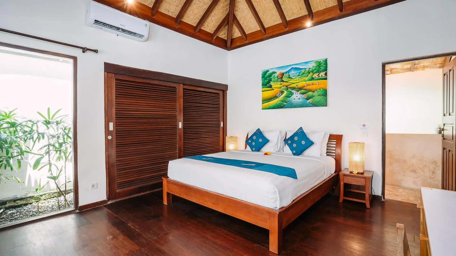 Villa Cira - 5 Bedrooms Private Villa Next To Seminyak 0*, סמיניאק אינדונזיה