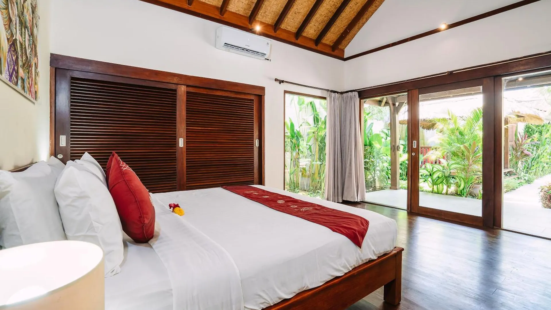 Villa Cira - 5 Bedrooms Private Villa Next To Seminyak אינדונזיה