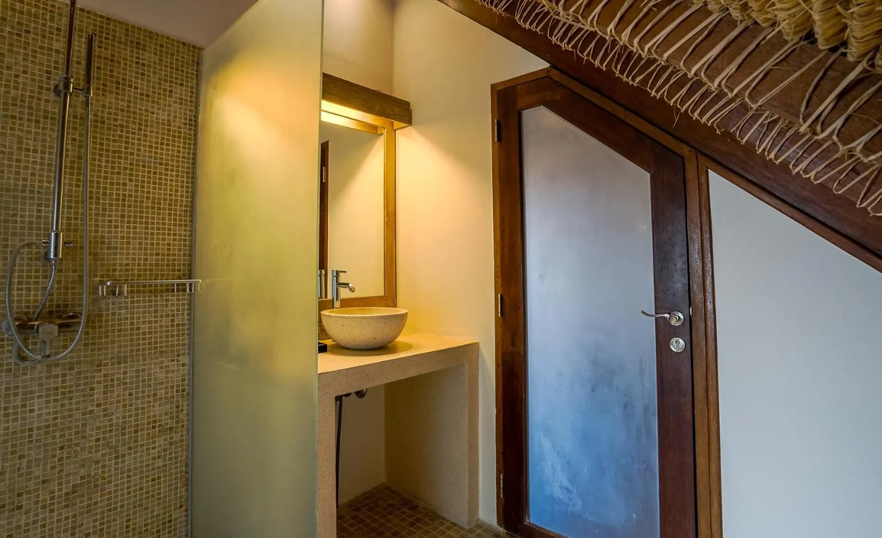 Villa Cira - 5 Bedrooms Private Villa Next To Seminyak
