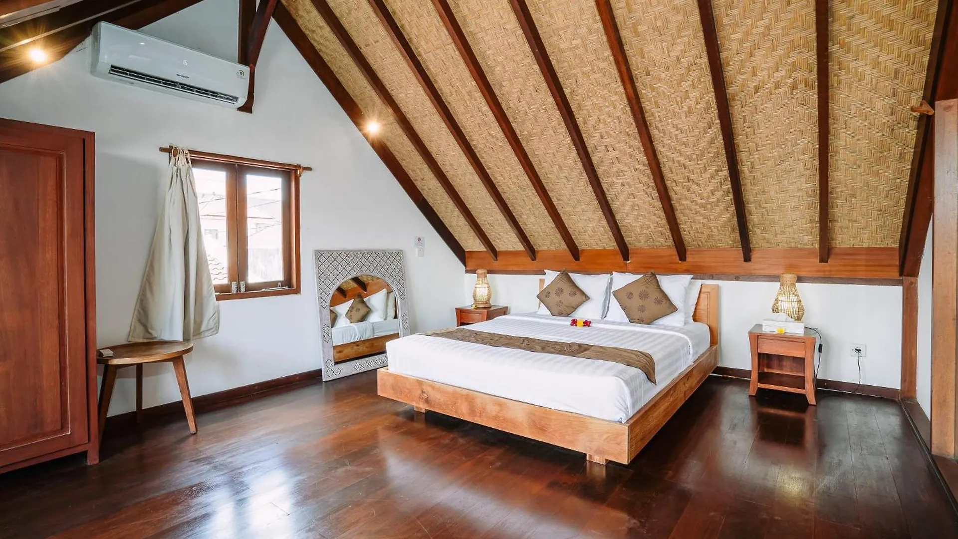 Villa Cira - 5 Bedrooms Private Villa Next To Seminyak אינדונזיה
