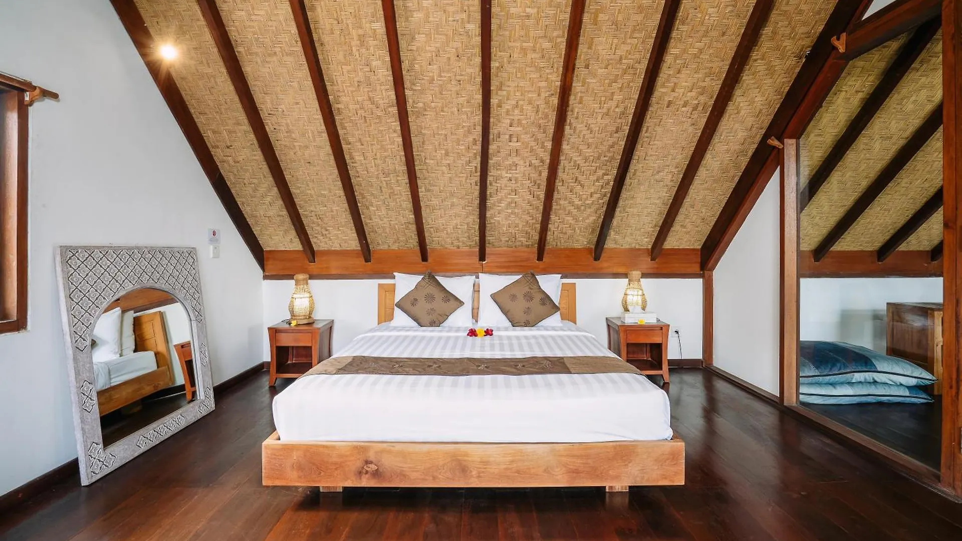 Villa Cira - 5 Bedrooms Private Villa Next To Seminyak 0*, סמיניאק אינדונזיה