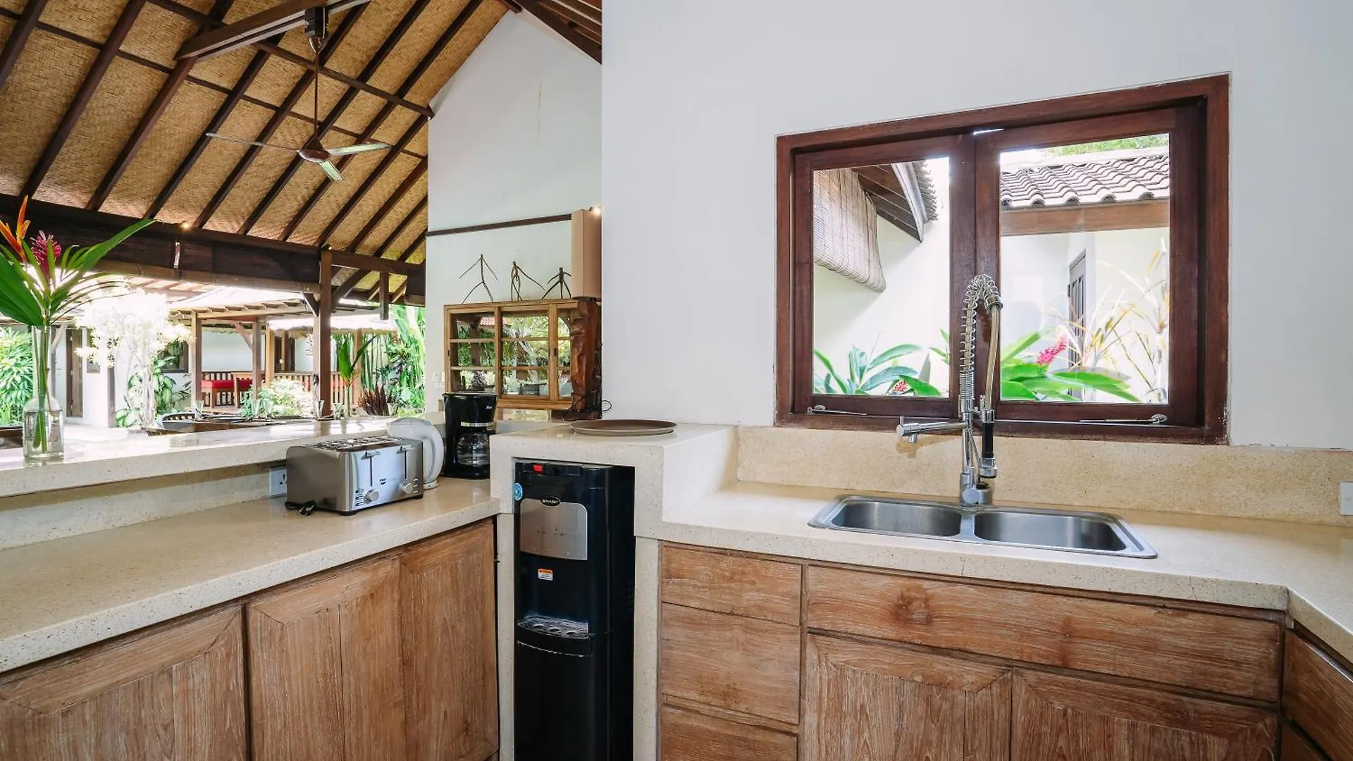 Villa Cira - 5 Bedrooms Private Villa Next To Seminyak Seminyak (Bali)